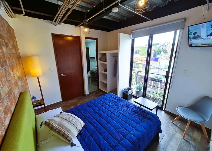 R06 At Itesm Cem Full Services, Shared-kitchen, Fridge ,laundry, Smart Tv, Parking, Balcony *