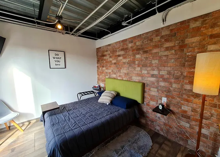 R06 At Itesm Cem Full Services, Shared-kitchen, Fridge ,laundry, Smart Tv, Parking, Balcony * Mexico City